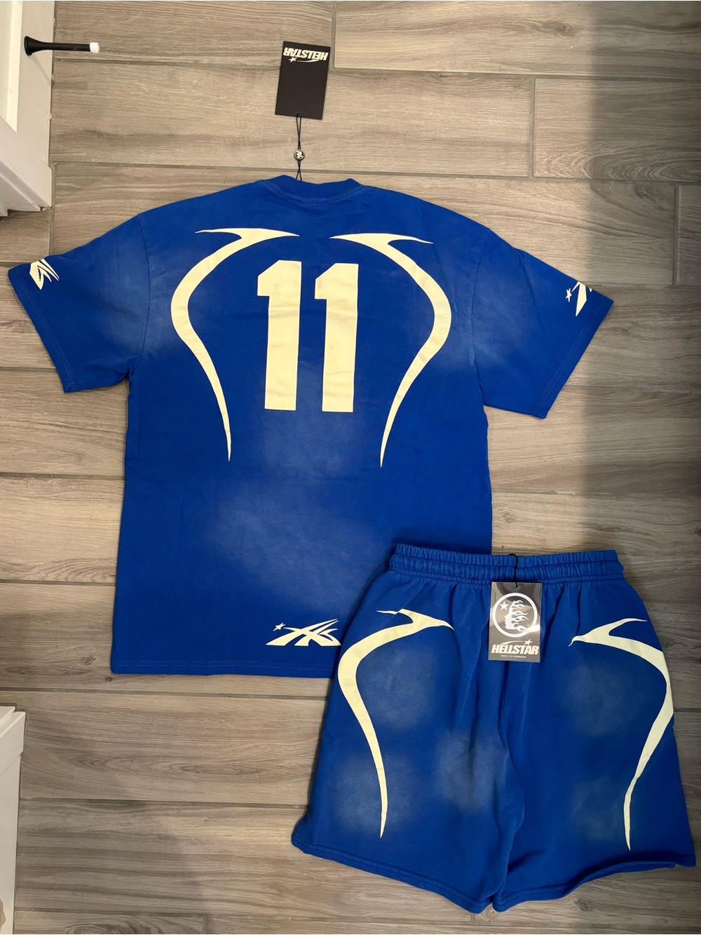 HELLSTAR Blue Tee & Shorts Set - Picture 2 of 4